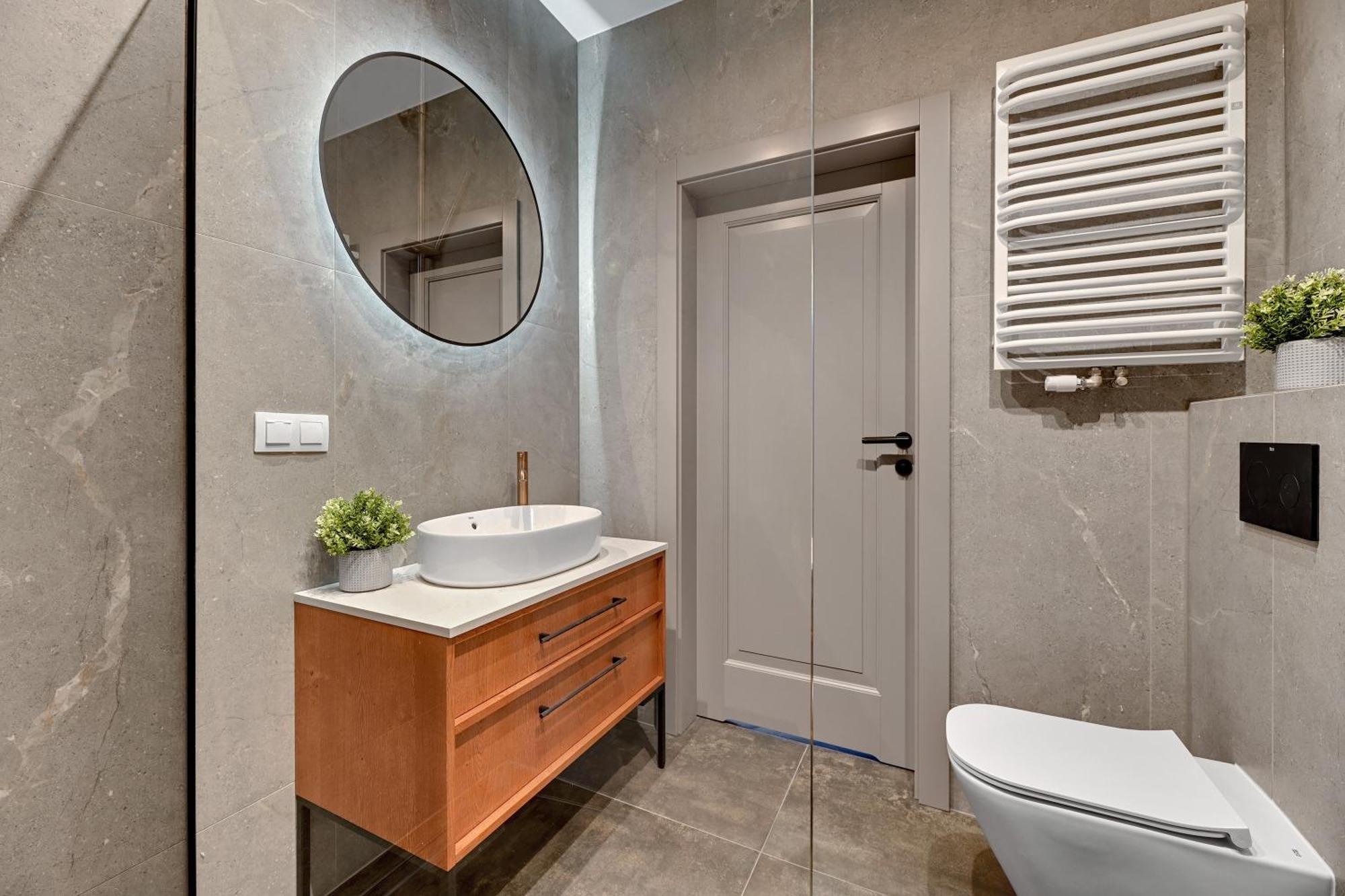 Doki Apartments By Staywin Gdansk Bagian luar foto
